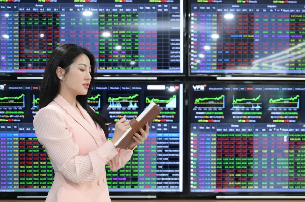 Chứng khoán ngày 15/9: Dòng tiền lan tỏa, VN-Index hướng về đỉnh cũ