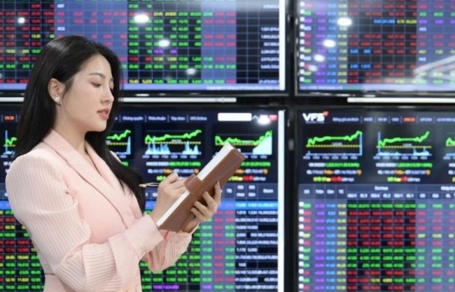 Chứng khoán phái sinh 22/9: VN30-Index thử thách mốc 1.800 điểm, dòng tiền "hedging" gia tăng