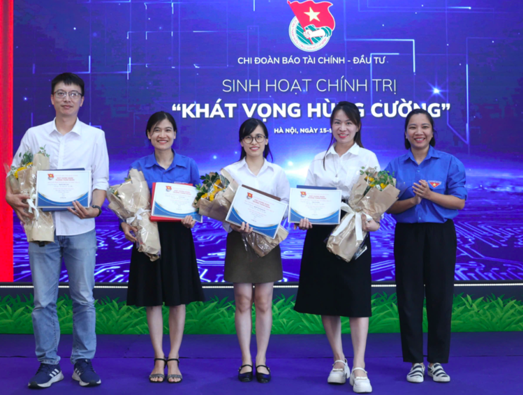 Chi đoàn Báo Tài chính – Đầu tư tổ chức sinh hoạt chính trị và Đại hội nhiệm kỳ 2025 - 2027