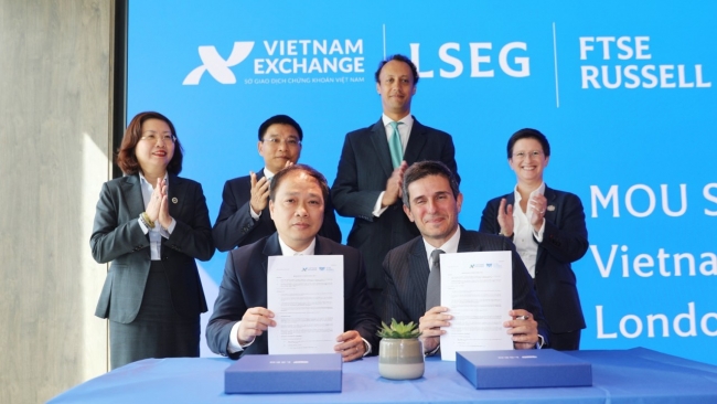 VNX và FTSE thiết lập quan hệ hợp tác chính thức