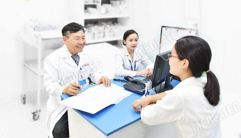 Triển khai giải pháp đột phá, tăng cường bảo vệ, chăm sóc và nâng cao sức khỏe nhân dân