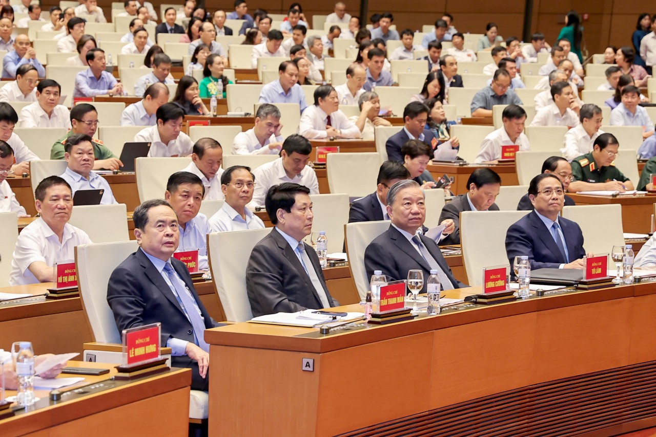 Bộ Tài chính quán triệt triển 4 nghị quyết của Bộ Chính trị