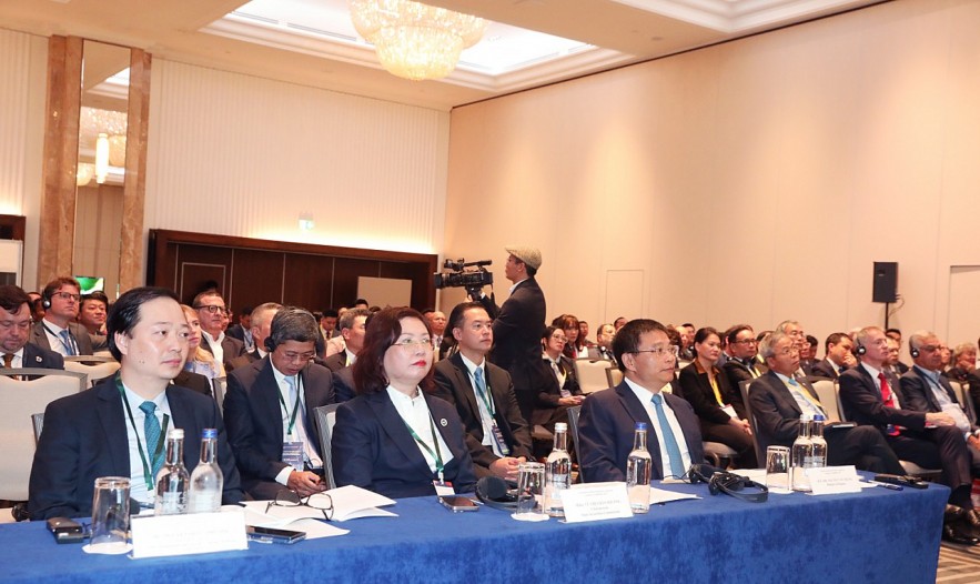 Việt Nam cam kết cải thiện môi trường đầu tư với mục tiêu “đôi bên cùng có lợi”