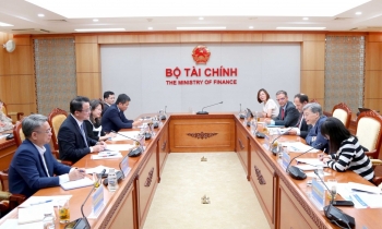 Thứ trưởng Trần Quốc Phương tiếp Phó Chủ tịch Quỹ Tiền tệ Quốc tế