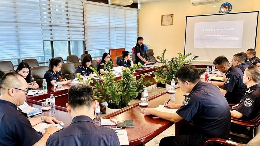 Lạng Sơn: Đo thời gian giải phóng hàng hoá tại cửa khẩu quốc tế Hữu Nghị
