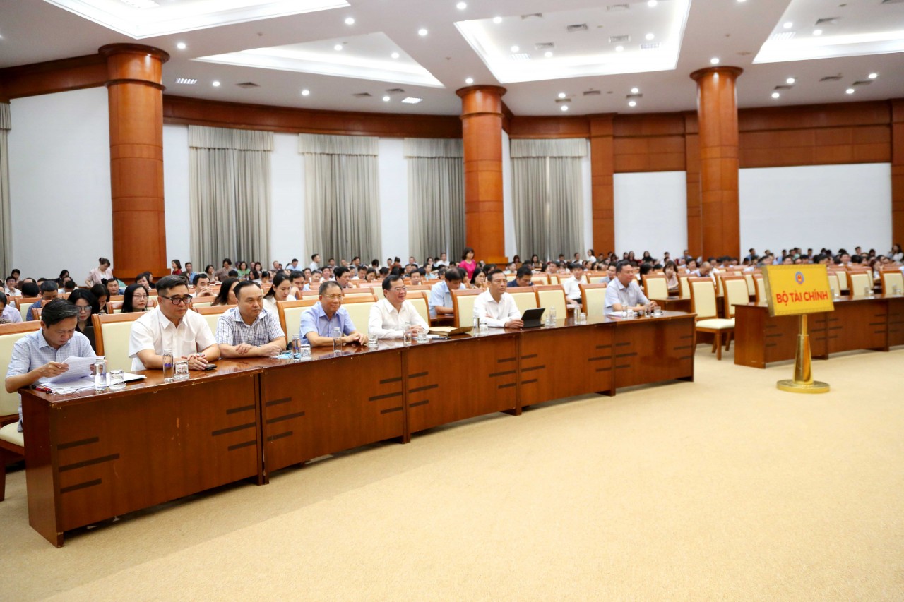 Đảng ủy Bộ Tài chính quán triệt, triển khai thực hiện quy định, chỉ thị, hướng dẫn của Trung ương về thi hành Điều lệ Đảng