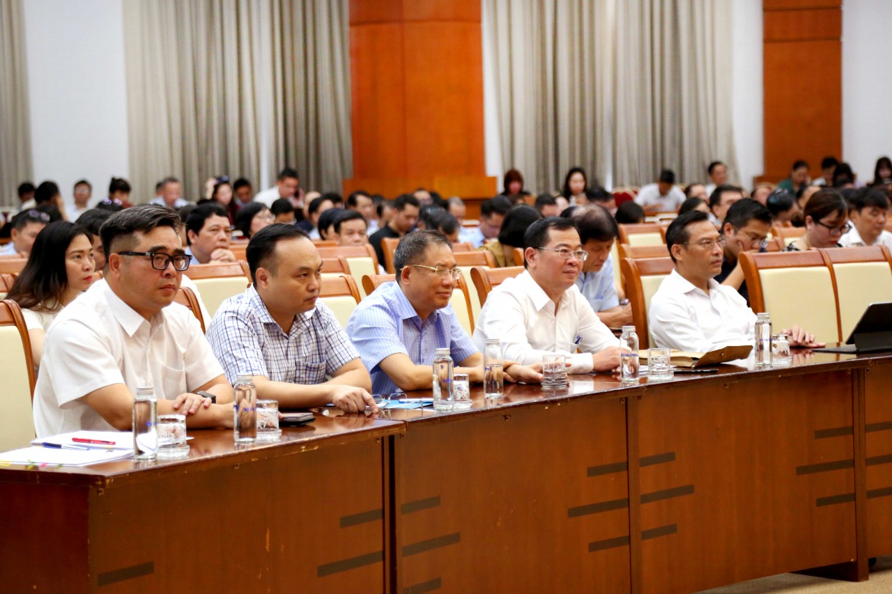 Đảng ủy Bộ Tài chính quán triệt, triển khai thực hiện quy định, chỉ thị, hướng dẫn của Trung ương về thi hành Điều lệ Đảng