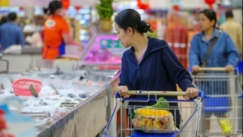 Nâng mức giảm trừ gia cảnh hỗ trợ trực tiếp người lao động, tạo sự đồng thuận trong xã hội