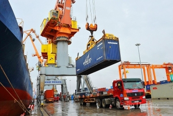 Ưu tiên giữ vững ổn định kinh tế vĩ mô, thúc đẩy xuất khẩu