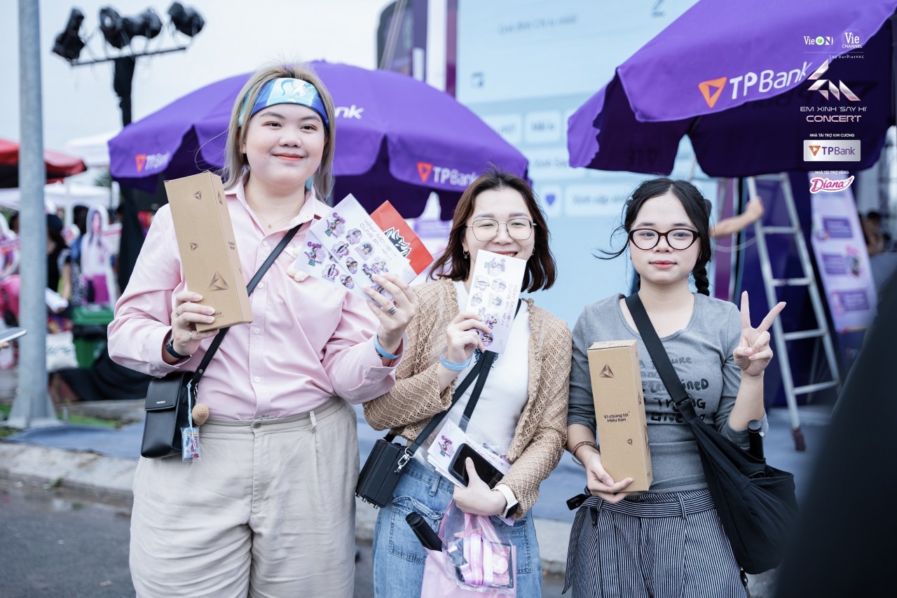 TPBank mang DNA số hóa hòa cùng nhịp GenZ tại Em Xinh “Say Hi”