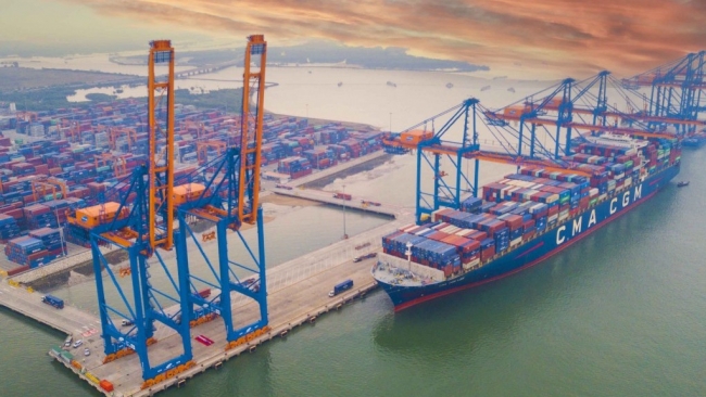Thúc đẩy xuất khẩu, phát triển thị trường ngoài nước