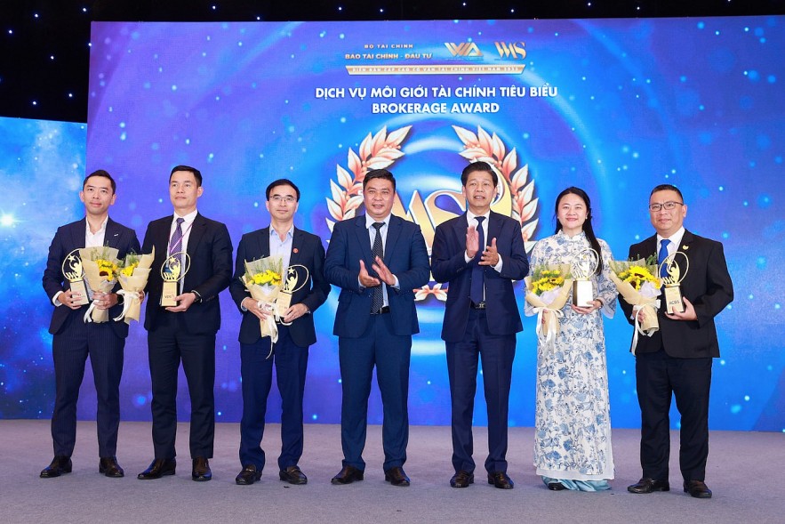 Diễn đàn VWAS 2025 vinh danh các sản phẩm dịch vụ tài chính tiêu biểu