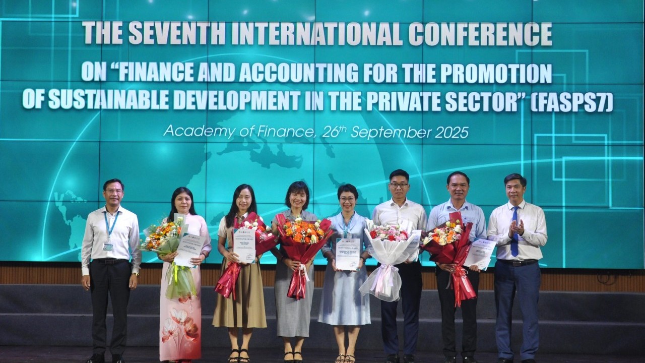 Khuyến nghị chính sách tài chính, thúc đẩy kinh tế tư nhân phát triển