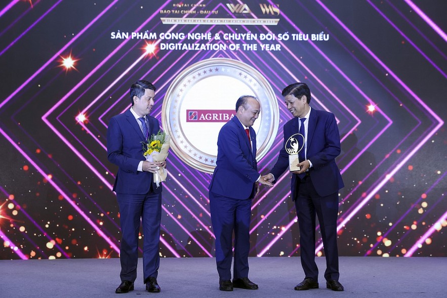 Toàn cảnh lễ vinh danh các sản phẩm dịch vụ tài chính tiêu biểu tại diễn đàn VWAS 2025
