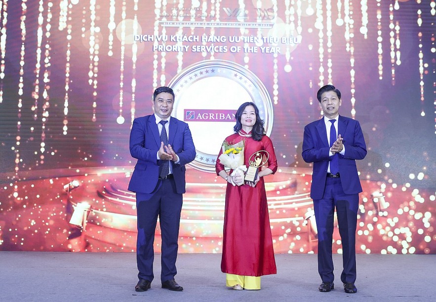 Toàn cảnh lễ vinh danh các sản phẩm dịch vụ tài chính tiêu biểu tại diễn đàn VWAS 2025