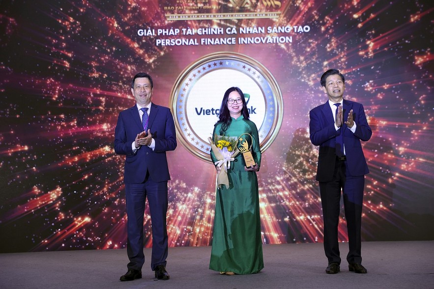 Toàn cảnh lễ vinh danh các sản phẩm dịch vụ tài chính tiêu biểu tại diễn đàn VWAS 2025