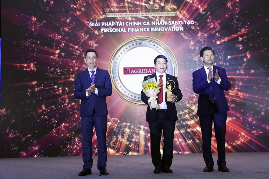 Toàn cảnh lễ vinh danh các sản phẩm dịch vụ tài chính tiêu biểu tại diễn đàn VWAS 2025