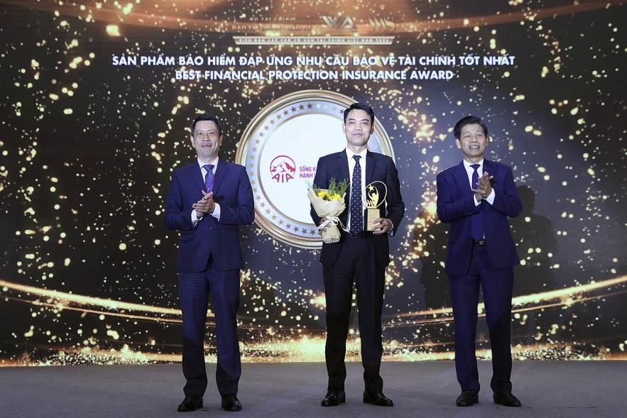 Toàn cảnh lễ vinh danh các sản phẩm dịch vụ tài chính tiêu biểu tại diễn đàn VWAS 2025