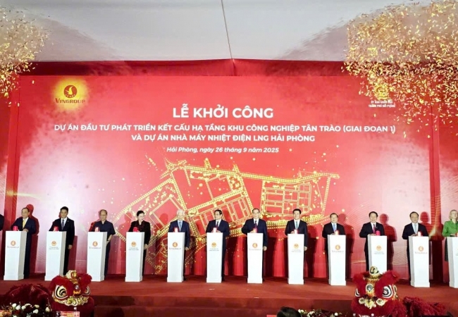 Thủ tướng Phạm Minh Chính dự lễ khởi công nhà máy Nhiệt điện LNG Hải Phòng và khu công nghiệp Tân Trào