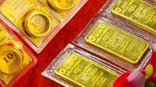 Giá vàng hôm nay (29/9): Vàng miếng, vàng nhẫn neo ở mốc cao