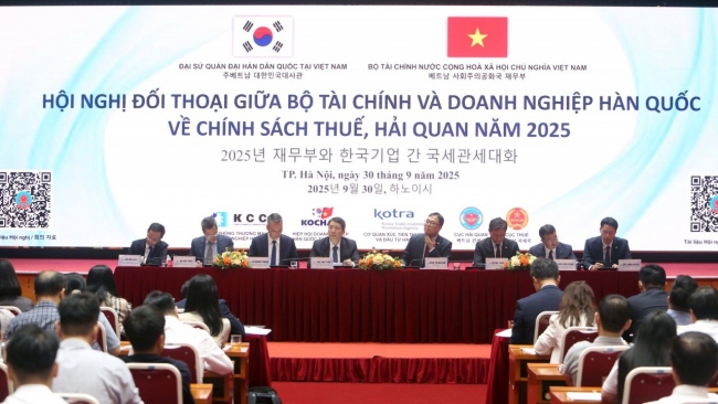 Bộ Tài chính giải đáp thỏa đáng nội dung vướng mắc thủ tục thuế, hải quan đến doanh nghiệp Hàn Quốc