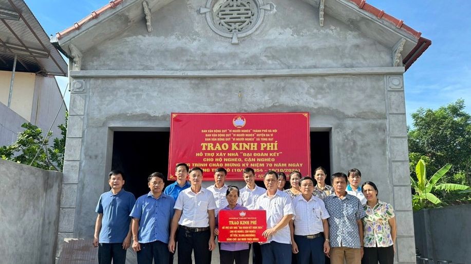 Hà Nội về đích trước thời hạn khi thực hiện mục tiêu "không còn hộ nghèo"