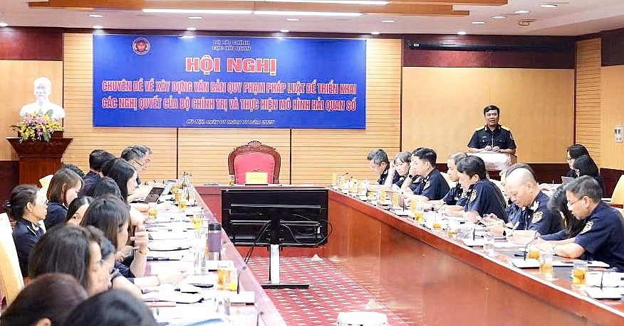 Thực hiện hải quan số gắn với triển khai các Nghị quyết của Bộ Chính trị