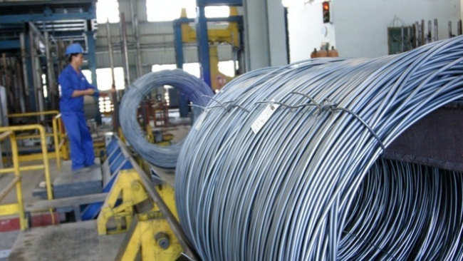 Ngày 4/10: Giá thép ổn định, quặng sắt tiếp đà tăng