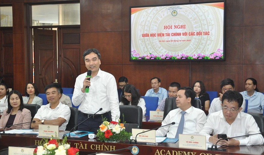 Học viện Tài chính tăng cường gắn kết giữa doanh nghiệp và người học