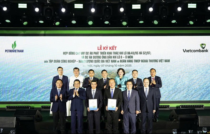 Petrovietnam và Vietcombank ký kết hợp đồng tín dụng hơn 1 tỷ USD cho Chuỗi dự án khí điện Lô B – Ô Môn
