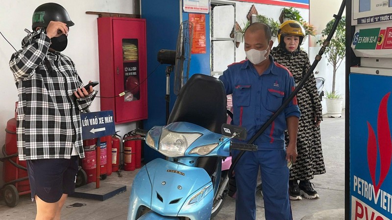 Ngày 9/10: Giá xăng dầu trong nước chiều nay được dự báo sẽ đảo chiều giảm mạnh