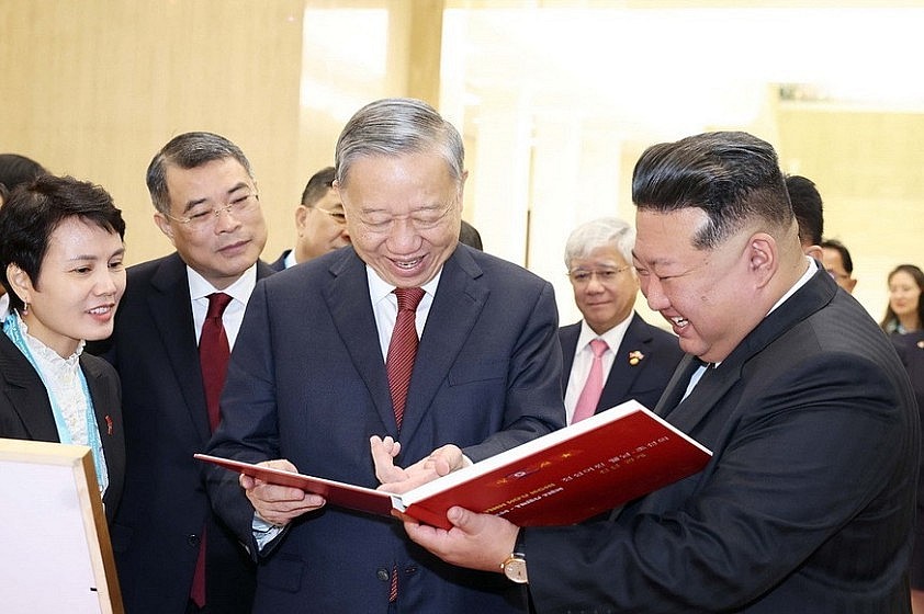 Tổng Bí thư Tô Lâm hội đàm với Tổng Bí thư, Chủ tịch Quốc vụ Triều Tiên Kim Jong Un