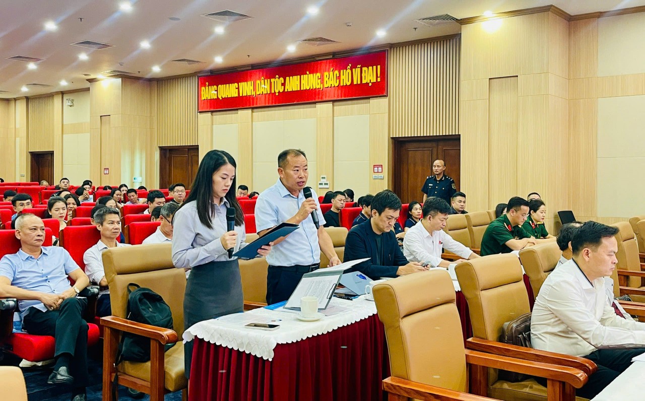 Chi cục Hải quan khu vực VIII tổ chức gặp mặt doanh nghiệp