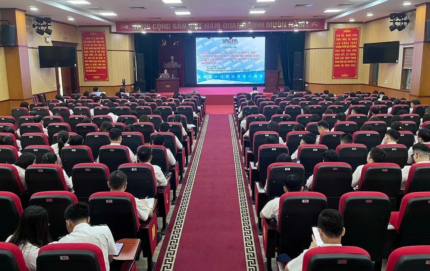 Thuế TP. Hải Phòng tổ chức lớp bồi dưỡng về phân tích, xác định rủi ro của báo cáo tài chính