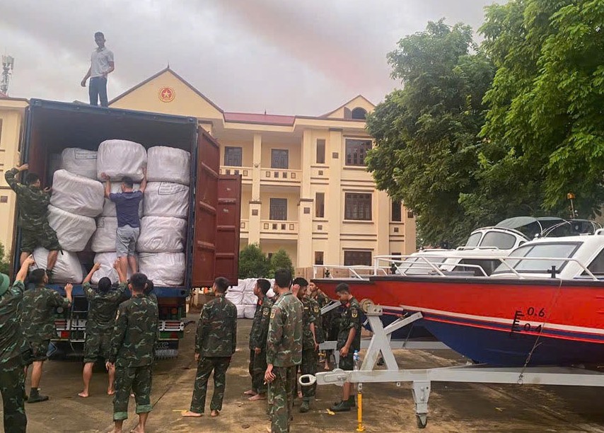 Ngành Dự trữ Nhà nước: Xuất cấp kịp thời hỗ trợ địa phương khắc phục hậu quả mưa lũ