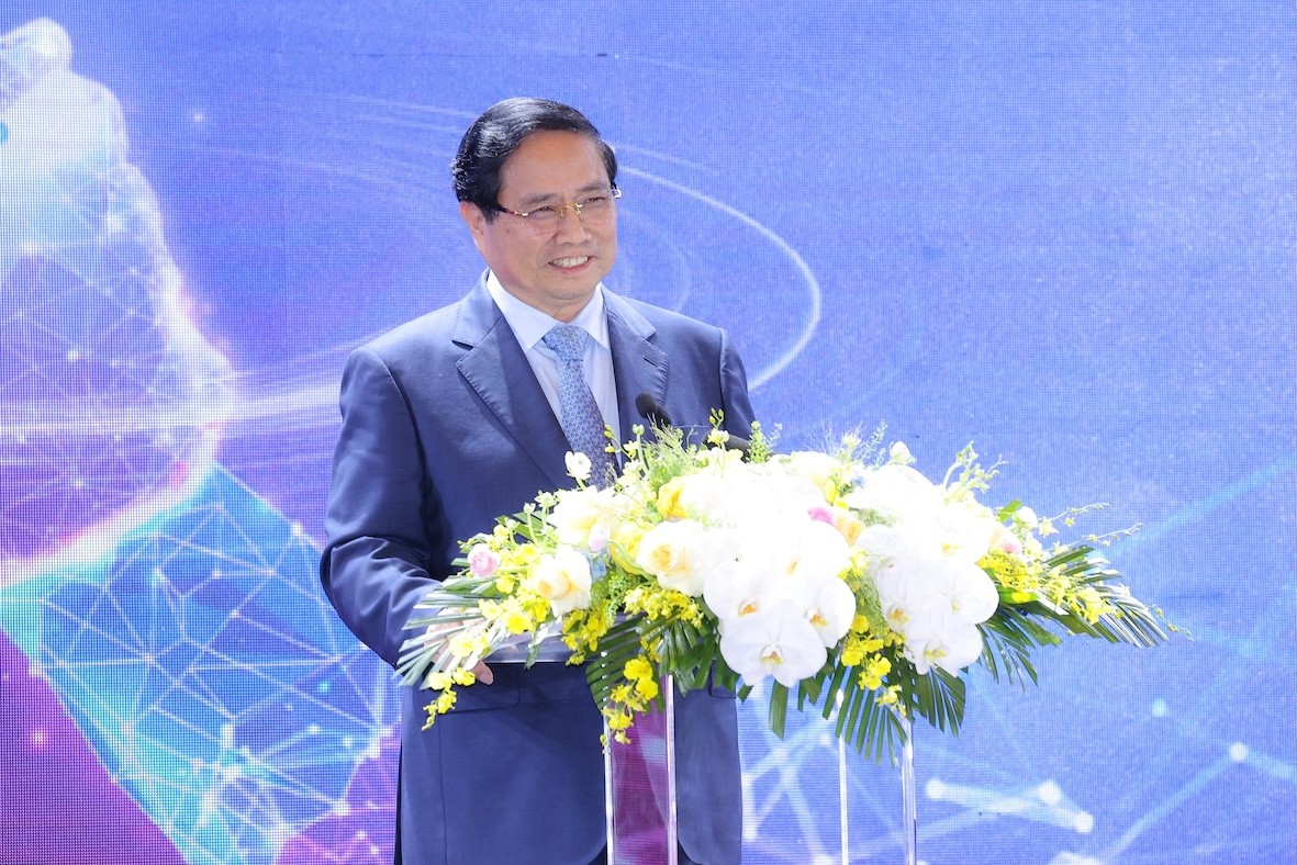 Thủ tướng: Doanh nghiệp tư nhân “3 tiên phong” để “công – tư đồng kiến quốc”