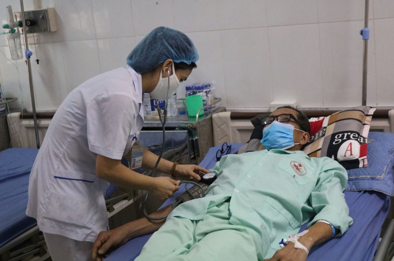 Người dân không phải trả phí khi làm thủ tục đổi nơi đăng ký khám chữa bệnh ban đầu