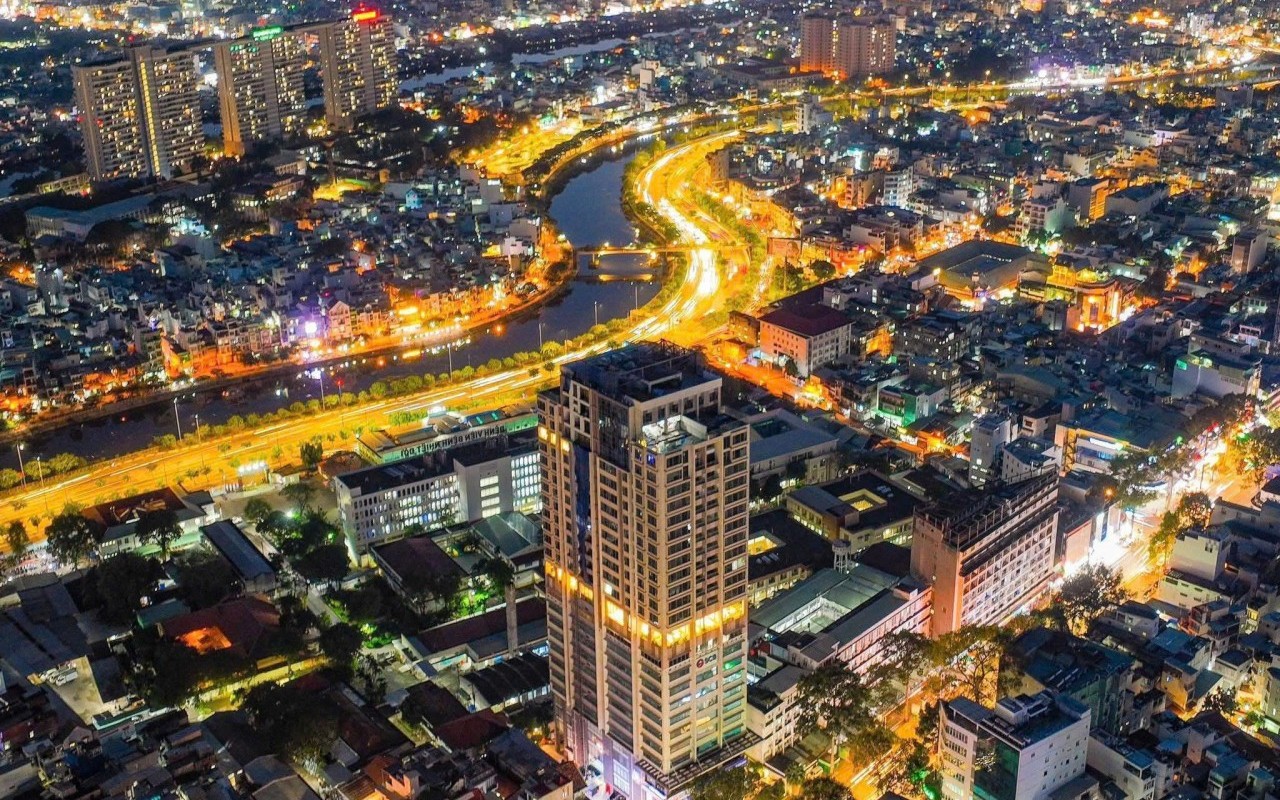 Bất động sản ít bị chi phối bởi các cú sốc ngắn hạn hơn vàng và chứng khoán