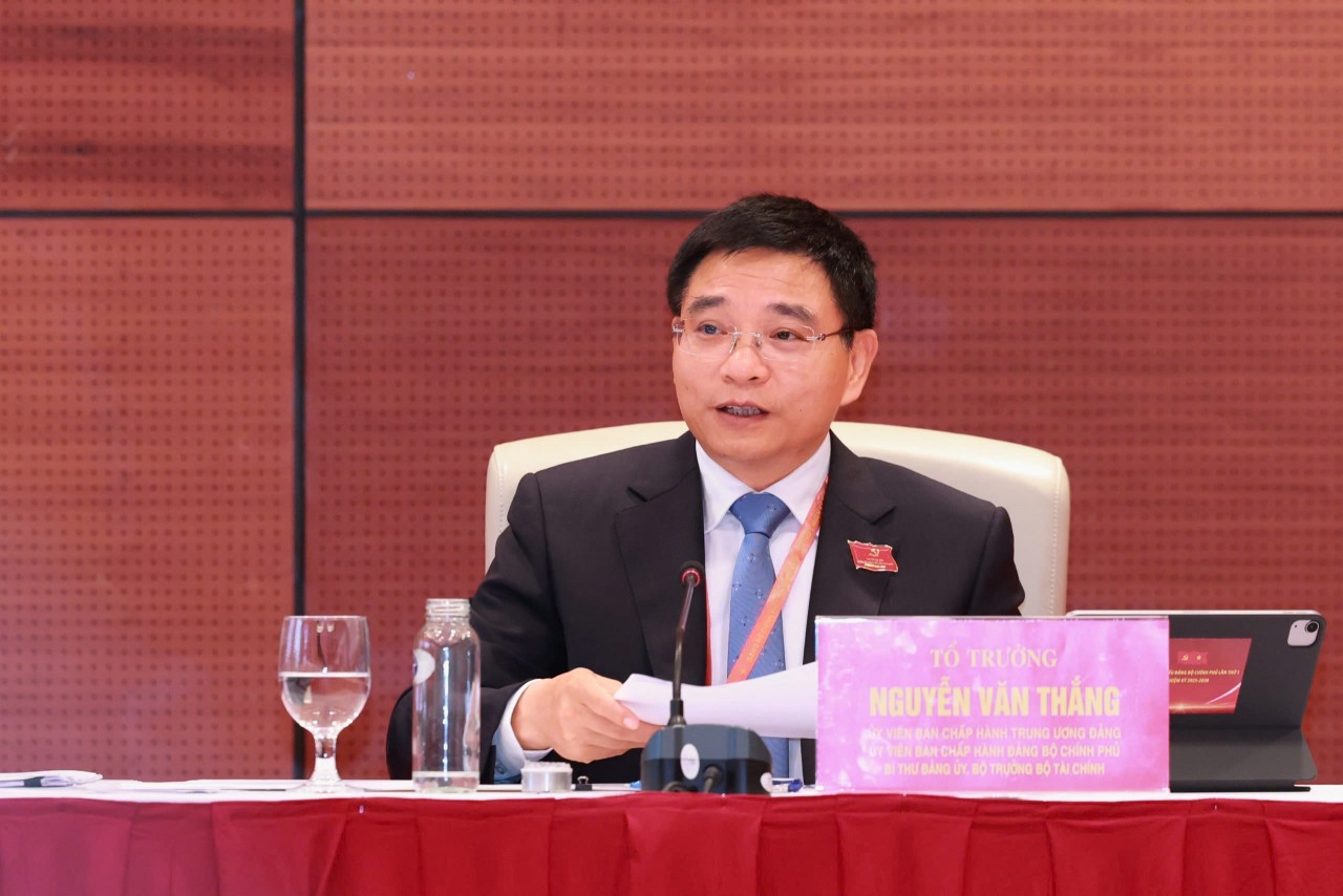 Tổ thảo luận số 7: Nghiêm túc, trách nhiệm, hoàn thành tốt nhiệm vụ góp ý các dự thảo Văn kiện