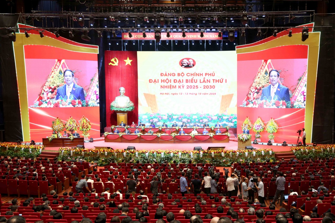 Tổng Bí thư đặt ra 3 yêu cầu và 5 định hướng công tác trọng tâm cho Đảng bộ Chính phủ