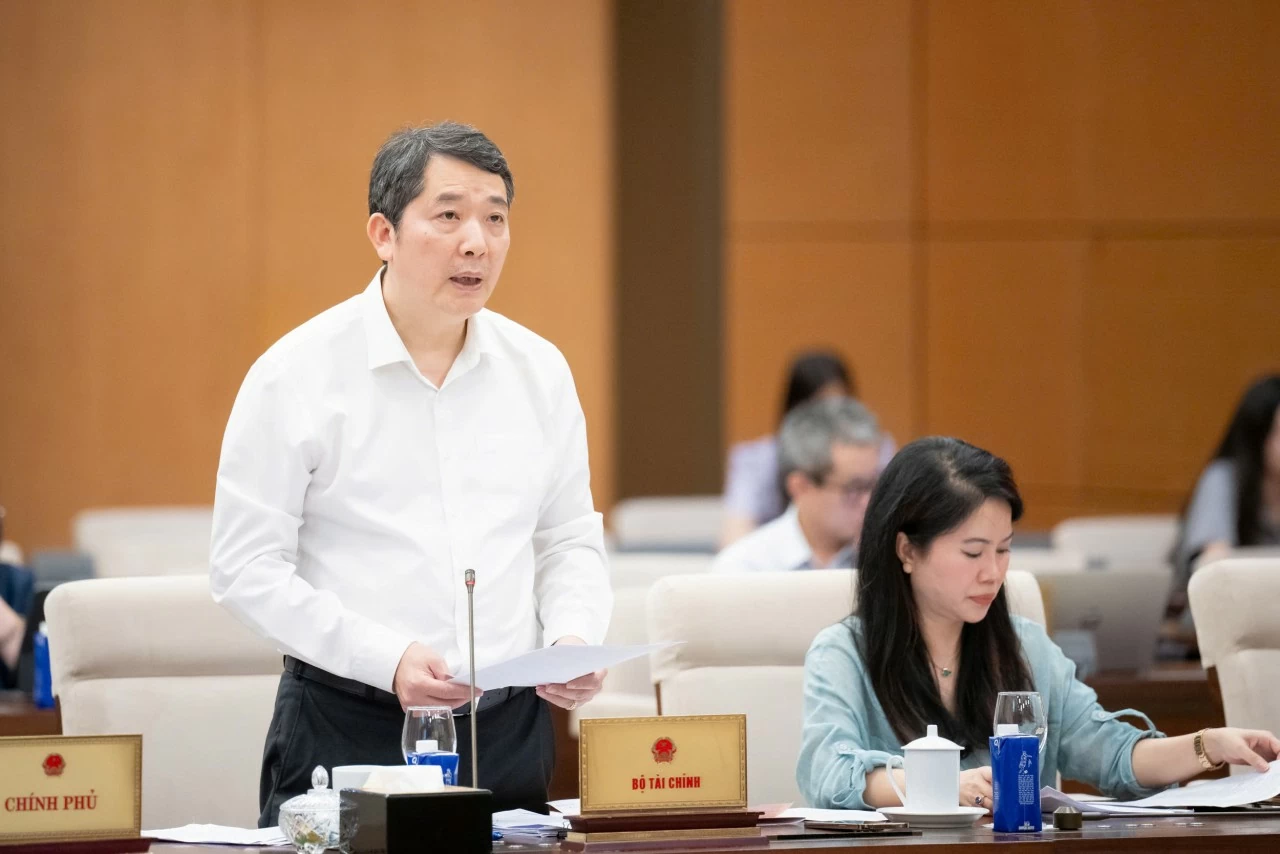 Thường vụ Quốc hội ghi nhận nỗ lực của ngành Thuế trong thu ngân sách Thường vụ Quốc hội ghi nhận nỗ lực của ngành Thuế trong thu ngân sách