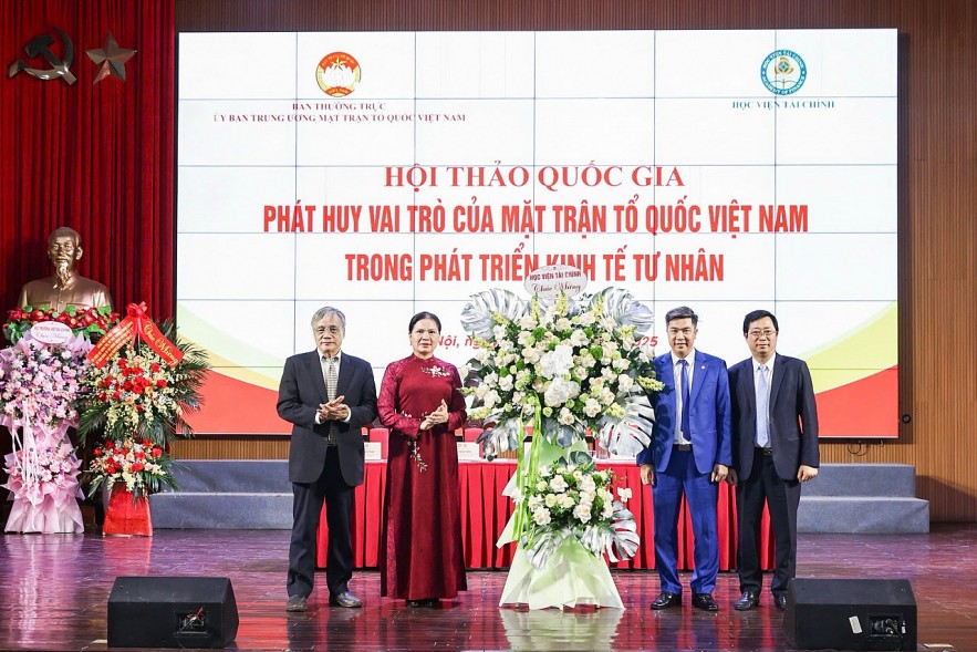 Phát huy vai trò của Mặt trận Tổ quốc Việt Nam trong thúc đẩy phát triển kinh tế tư nhân