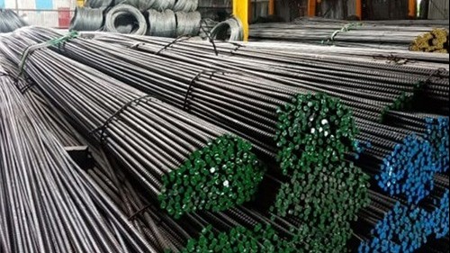 Ngày 15/10: Giá thép, quặng sắt đồng loạt giảm