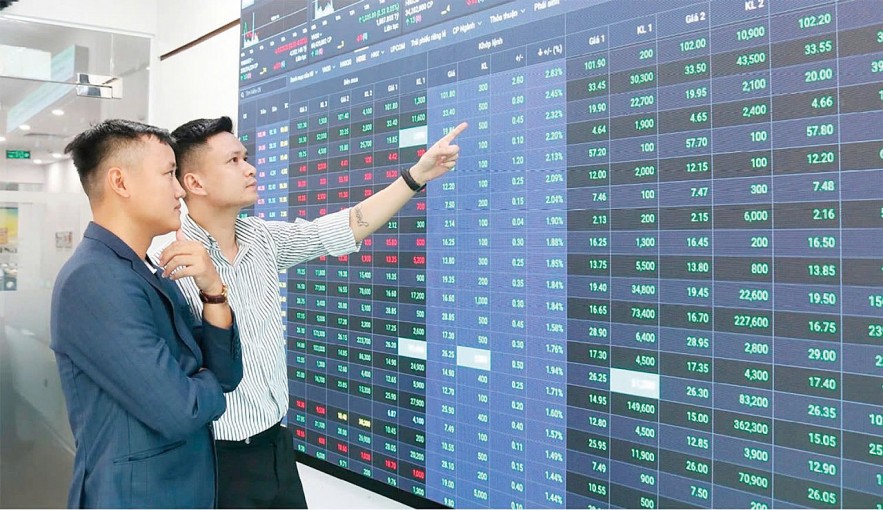 Doanh nghiệp rút ngắn hành trình lên sàn nhờ cơ chế IPO gắn với niêm yết