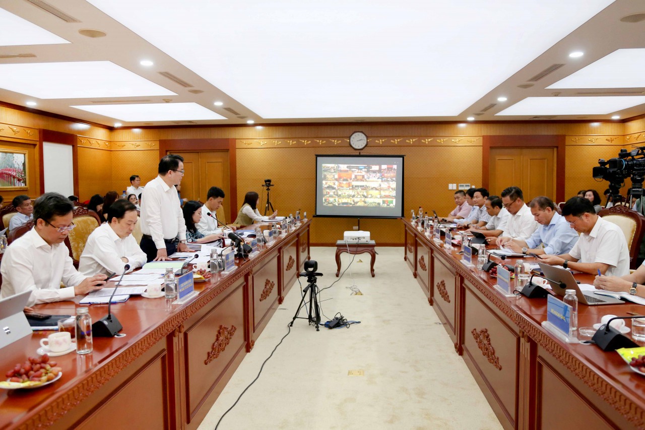 Quyết liệt hơn nữa để thúc giải ngân vốn đầu tư công nguồn vốn nước ngoài
