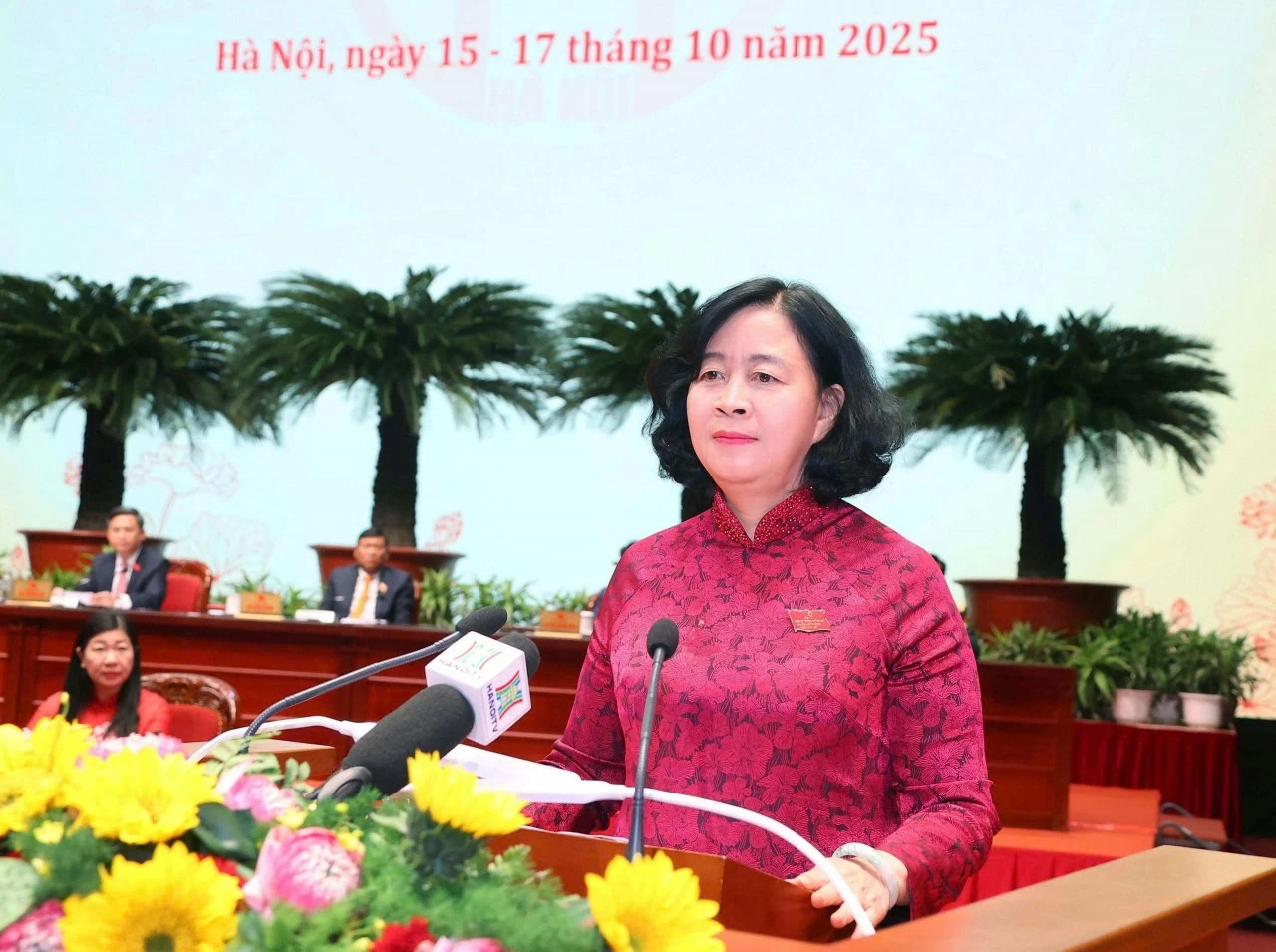 Bế mạc Đại hội đại biểu Đảng bộ thành phố Hà Nội khóa XVIII, nhiệm kỳ 2025-2030 Bế mạc Đại hội đại biểu Đảng bộ thành phố Hà Nội khóa XVIII, nhiệm kỳ 2025-2030