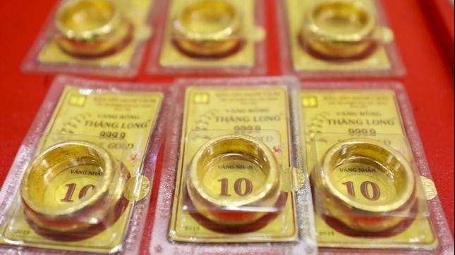 Giá vàng hôm nay (18/10): Quay đầu giảm sâu
