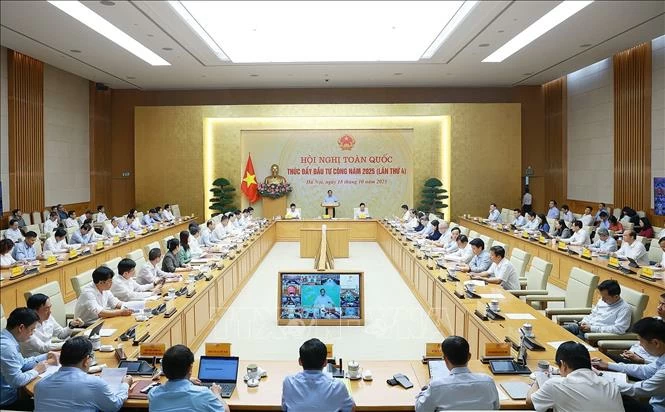 Thủ tướng Phạm Minh Chính chủ trì Hội nghị thúc đẩy giải ngân đầu tư công Chú thích ảnh