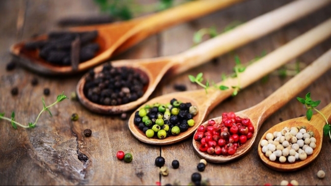 Ngày 21/10: Giá tiêu tăng, cà phê duy trì ở mức 114.300 đồng/kg