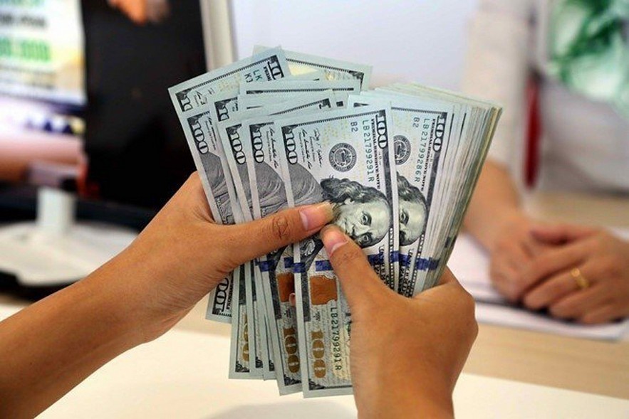 Tỷ giá USD hôm nay (21/10): Trung tâm và thị trường tự do đồng loạt giảm